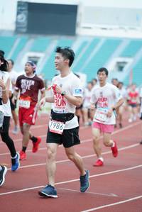 BIB: 4841, 142, 1986
                            <button type="button" onclick="openModal(5917126)" class="btn btn-primary btn-sm float-right btn-popup" data-toggle="modal" data-target=".modal-high-quality">
                        <i class="fas fa-shopping-cart"></i> Add to Cart
                    </button>
                                            <button type="button" onclick="isThisMe(5917126, true)" class="btn btn-success btn-sm float-right btn-popup btn-isme hidden" data-toggle="tooltip" data-placement="bottom" title="นี่คือรูปของคุณใช่ไหม คลิกที่นี่เพื่อเอาเข้าอัลบั้ม">
                        <i class="fas fa-plus"></i> Add to album
                    </button>
                    <button type="button" onclick="isThisMe(5917126, false)" class="btn btn-warning btn-sm float-right btn-popup btn-isnotme hidden">
                        <i class="fas fa-ban"></i> Remove from album
                    </button>