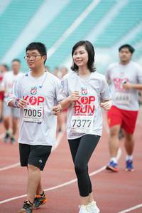 BIB: 7005, 7377
                            <button type="button" onclick="openModal(5918817)" class="btn btn-primary btn-sm float-right btn-popup" data-toggle="modal" data-target=".modal-high-quality">
                        <i class="fas fa-shopping-cart"></i> Add to Cart
                    </button>
                                            <button type="button" onclick="isThisMe(5918817, true)" class="btn btn-success btn-sm float-right btn-popup btn-isme hidden" data-toggle="tooltip" data-placement="bottom" title="นี่คือรูปของคุณใช่ไหม คลิกที่นี่เพื่อเอาเข้าอัลบั้ม">
                        <i class="fas fa-plus"></i> Add to album
                    </button>
                    <button type="button" onclick="isThisMe(5918817, false)" class="btn btn-warning btn-sm float-right btn-popup btn-isnotme hidden">
                        <i class="fas fa-ban"></i> Remove from album
                    </button>