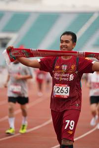 BIB: 263
                            <button type="button" onclick="openModal(5932742)" class="btn btn-primary btn-sm float-right btn-popup" data-toggle="modal" data-target=".modal-high-quality">
                        <i class="fas fa-shopping-cart"></i> Add to Cart
                    </button>
                                            <button type="button" onclick="isThisMe(5932742, true)" class="btn btn-success btn-sm float-right btn-popup btn-isme hidden" data-toggle="tooltip" data-placement="bottom" title="นี่คือรูปของคุณใช่ไหม คลิกที่นี่เพื่อเอาเข้าอัลบั้ม">
                        <i class="fas fa-plus"></i> Add to album
                    </button>
                    <button type="button" onclick="isThisMe(5932742, false)" class="btn btn-warning btn-sm float-right btn-popup btn-isnotme hidden">
                        <i class="fas fa-ban"></i> Remove from album
                    </button>