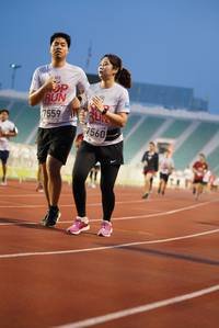 BIB: 7559, 7560
                            <button type="button" onclick="openModal(5909288)" class="btn btn-primary btn-sm float-right btn-popup" data-toggle="modal" data-target=".modal-high-quality">
                        <i class="fas fa-shopping-cart"></i> Add to Cart
                    </button>
                                            <button type="button" onclick="isThisMe(5909288, true)" class="btn btn-success btn-sm float-right btn-popup btn-isme hidden" data-toggle="tooltip" data-placement="bottom" title="นี่คือรูปของคุณใช่ไหม คลิกที่นี่เพื่อเอาเข้าอัลบั้ม">
                        <i class="fas fa-plus"></i> Add to album
                    </button>
                    <button type="button" onclick="isThisMe(5909288, false)" class="btn btn-warning btn-sm float-right btn-popup btn-isnotme hidden">
                        <i class="fas fa-ban"></i> Remove from album
                    </button>