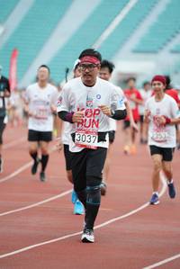 BIB: 3037, 2353
                            <button type="button" onclick="openModal(5924328)" class="btn btn-primary btn-sm float-right btn-popup" data-toggle="modal" data-target=".modal-high-quality">
                        <i class="fas fa-shopping-cart"></i> Add to Cart
                    </button>
                                            <button type="button" onclick="isThisMe(5924328, true)" class="btn btn-success btn-sm float-right btn-popup btn-isme hidden" data-toggle="tooltip" data-placement="bottom" title="นี่คือรูปของคุณใช่ไหม คลิกที่นี่เพื่อเอาเข้าอัลบั้ม">
                        <i class="fas fa-plus"></i> Add to album
                    </button>
                    <button type="button" onclick="isThisMe(5924328, false)" class="btn btn-warning btn-sm float-right btn-popup btn-isnotme hidden">
                        <i class="fas fa-ban"></i> Remove from album
                    </button>