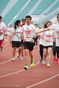 BIB: 1566, 8487, 1819
                            <button type="button" onclick="openModal(5926996)" class="btn btn-primary btn-sm float-right btn-popup" data-toggle="modal" data-target=".modal-high-quality">
                        <i class="fas fa-shopping-cart"></i> Add to Cart
                    </button>
                                            <button type="button" onclick="isThisMe(5926996, true)" class="btn btn-success btn-sm float-right btn-popup btn-isme hidden" data-toggle="tooltip" data-placement="bottom" title="นี่คือรูปของคุณใช่ไหม คลิกที่นี่เพื่อเอาเข้าอัลบั้ม">
                        <i class="fas fa-plus"></i> Add to album
                    </button>
                    <button type="button" onclick="isThisMe(5926996, false)" class="btn btn-warning btn-sm float-right btn-popup btn-isnotme hidden">
                        <i class="fas fa-ban"></i> Remove from album
                    </button>