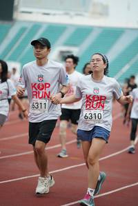 BIB: 6310, 6311
                            <button type="button" onclick="openModal(5914811)" class="btn btn-primary btn-sm float-right btn-popup" data-toggle="modal" data-target=".modal-high-quality">
                        <i class="fas fa-shopping-cart"></i> Add to Cart
                    </button>
                                            <button type="button" onclick="isThisMe(5914811, true)" class="btn btn-success btn-sm float-right btn-popup btn-isme hidden" data-toggle="tooltip" data-placement="bottom" title="นี่คือรูปของคุณใช่ไหม คลิกที่นี่เพื่อเอาเข้าอัลบั้ม">
                        <i class="fas fa-plus"></i> Add to album
                    </button>
                    <button type="button" onclick="isThisMe(5914811, false)" class="btn btn-warning btn-sm float-right btn-popup btn-isnotme hidden">
                        <i class="fas fa-ban"></i> Remove from album
                    </button>