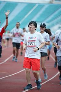 BIB: 4805
                            <button type="button" onclick="openModal(5915159)" class="btn btn-primary btn-sm float-right btn-popup" data-toggle="modal" data-target=".modal-high-quality">
                        <i class="fas fa-shopping-cart"></i> Add to Cart
                    </button>
                                            <button type="button" onclick="isThisMe(5915159, true)" class="btn btn-success btn-sm float-right btn-popup btn-isme hidden" data-toggle="tooltip" data-placement="bottom" title="นี่คือรูปของคุณใช่ไหม คลิกที่นี่เพื่อเอาเข้าอัลบั้ม">
                        <i class="fas fa-plus"></i> Add to album
                    </button>
                    <button type="button" onclick="isThisMe(5915159, false)" class="btn btn-warning btn-sm float-right btn-popup btn-isnotme hidden">
                        <i class="fas fa-ban"></i> Remove from album
                    </button>