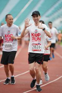 BIB: 201, 8508, 2826, 525
                            <button type="button" onclick="openModal(5926256)" class="btn btn-primary btn-sm float-right btn-popup" data-toggle="modal" data-target=".modal-high-quality">
                        <i class="fas fa-shopping-cart"></i> Add to Cart
                    </button>
                                            <button type="button" onclick="isThisMe(5926256, true)" class="btn btn-success btn-sm float-right btn-popup btn-isme hidden" data-toggle="tooltip" data-placement="bottom" title="นี่คือรูปของคุณใช่ไหม คลิกที่นี่เพื่อเอาเข้าอัลบั้ม">
                        <i class="fas fa-plus"></i> Add to album
                    </button>
                    <button type="button" onclick="isThisMe(5926256, false)" class="btn btn-warning btn-sm float-right btn-popup btn-isnotme hidden">
                        <i class="fas fa-ban"></i> Remove from album
                    </button>