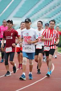 BIB: 4394, 2702, 6854, 3405, 
                            <button type="button" onclick="openModal(5923979)" class="btn btn-primary btn-sm float-right btn-popup" data-toggle="modal" data-target=".modal-high-quality">
                        <i class="fas fa-shopping-cart"></i> Add to Cart
                    </button>
                                            <button type="button" onclick="isThisMe(5923979, true)" class="btn btn-success btn-sm float-right btn-popup btn-isme hidden" data-toggle="tooltip" data-placement="bottom" title="นี่คือรูปของคุณใช่ไหม คลิกที่นี่เพื่อเอาเข้าอัลบั้ม">
                        <i class="fas fa-plus"></i> Add to album
                    </button>
                    <button type="button" onclick="isThisMe(5923979, false)" class="btn btn-warning btn-sm float-right btn-popup btn-isnotme hidden">
                        <i class="fas fa-ban"></i> Remove from album
                    </button>