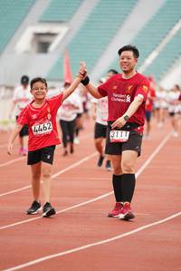 BIB: 4462, 311
                            <button type="button" onclick="openModal(5931633)" class="btn btn-primary btn-sm float-right btn-popup" data-toggle="modal" data-target=".modal-high-quality">
                        <i class="fas fa-shopping-cart"></i> Add to Cart
                    </button>
                                            <button type="button" onclick="isThisMe(5931633, true)" class="btn btn-success btn-sm float-right btn-popup btn-isme hidden" data-toggle="tooltip" data-placement="bottom" title="นี่คือรูปของคุณใช่ไหม คลิกที่นี่เพื่อเอาเข้าอัลบั้ม">
                        <i class="fas fa-plus"></i> Add to album
                    </button>
                    <button type="button" onclick="isThisMe(5931633, false)" class="btn btn-warning btn-sm float-right btn-popup btn-isnotme hidden">
                        <i class="fas fa-ban"></i> Remove from album
                    </button>