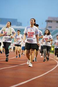 BIB: 8506, 758
                            <button type="button" onclick="openModal(5911407)" class="btn btn-primary btn-sm float-right btn-popup" data-toggle="modal" data-target=".modal-high-quality">
                        <i class="fas fa-shopping-cart"></i> Add to Cart
                    </button>
                                            <button type="button" onclick="isThisMe(5911407, true)" class="btn btn-success btn-sm float-right btn-popup btn-isme hidden" data-toggle="tooltip" data-placement="bottom" title="นี่คือรูปของคุณใช่ไหม คลิกที่นี่เพื่อเอาเข้าอัลบั้ม">
                        <i class="fas fa-plus"></i> Add to album
                    </button>
                    <button type="button" onclick="isThisMe(5911407, false)" class="btn btn-warning btn-sm float-right btn-popup btn-isnotme hidden">
                        <i class="fas fa-ban"></i> Remove from album
                    </button>