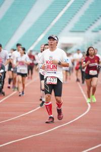 BIB: 201, 1437
                            <button type="button" onclick="openModal(5925638)" class="btn btn-primary btn-sm float-right btn-popup" data-toggle="modal" data-target=".modal-high-quality">
                        <i class="fas fa-shopping-cart"></i> Add to Cart
                    </button>
                                            <button type="button" onclick="isThisMe(5925638, true)" class="btn btn-success btn-sm float-right btn-popup btn-isme hidden" data-toggle="tooltip" data-placement="bottom" title="นี่คือรูปของคุณใช่ไหม คลิกที่นี่เพื่อเอาเข้าอัลบั้ม">
                        <i class="fas fa-plus"></i> Add to album
                    </button>
                    <button type="button" onclick="isThisMe(5925638, false)" class="btn btn-warning btn-sm float-right btn-popup btn-isnotme hidden">
                        <i class="fas fa-ban"></i> Remove from album
                    </button>