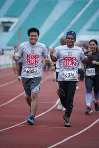 BIB: 6339, 7533, 6340
                            <button type="button" onclick="openModal(5913402)" class="btn btn-primary btn-sm float-right btn-popup" data-toggle="modal" data-target=".modal-high-quality">
                        <i class="fas fa-shopping-cart"></i> Add to Cart
                    </button>
                                            <button type="button" onclick="isThisMe(5913402, true)" class="btn btn-success btn-sm float-right btn-popup btn-isme hidden" data-toggle="tooltip" data-placement="bottom" title="นี่คือรูปของคุณใช่ไหม คลิกที่นี่เพื่อเอาเข้าอัลบั้ม">
                        <i class="fas fa-plus"></i> Add to album
                    </button>
                    <button type="button" onclick="isThisMe(5913402, false)" class="btn btn-warning btn-sm float-right btn-popup btn-isnotme hidden">
                        <i class="fas fa-ban"></i> Remove from album
                    </button>