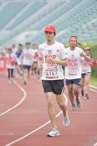 BIB: 2604, 201, 4147
                            <button type="button" onclick="openModal(5937560)" class="btn btn-primary btn-sm float-right btn-popup" data-toggle="modal" data-target=".modal-high-quality">
                        <i class="fas fa-shopping-cart"></i> Add to Cart
                    </button>
                                            <button type="button" onclick="isThisMe(5937560, true)" class="btn btn-success btn-sm float-right btn-popup btn-isme hidden" data-toggle="tooltip" data-placement="bottom" title="นี่คือรูปของคุณใช่ไหม คลิกที่นี่เพื่อเอาเข้าอัลบั้ม">
                        <i class="fas fa-plus"></i> Add to album
                    </button>
                    <button type="button" onclick="isThisMe(5937560, false)" class="btn btn-warning btn-sm float-right btn-popup btn-isnotme hidden">
                        <i class="fas fa-ban"></i> Remove from album
                    </button>