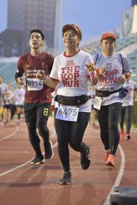 BIB: 8914, 6475
                            <button type="button" onclick="openModal(5920511)" class="btn btn-primary btn-sm float-right btn-popup" data-toggle="modal" data-target=".modal-high-quality">
                        <i class="fas fa-shopping-cart"></i> Add to Cart
                    </button>
                                            <button type="button" onclick="isThisMe(5920511, true)" class="btn btn-success btn-sm float-right btn-popup btn-isme hidden" data-toggle="tooltip" data-placement="bottom" title="นี่คือรูปของคุณใช่ไหม คลิกที่นี่เพื่อเอาเข้าอัลบั้ม">
                        <i class="fas fa-plus"></i> Add to album
                    </button>
                    <button type="button" onclick="isThisMe(5920511, false)" class="btn btn-warning btn-sm float-right btn-popup btn-isnotme hidden">
                        <i class="fas fa-ban"></i> Remove from album
                    </button>