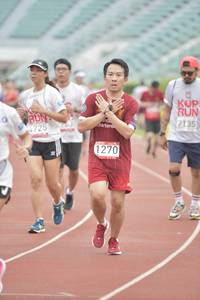 BIB: 7135, 725, 1270
                            <button type="button" onclick="openModal(5940312)" class="btn btn-primary btn-sm float-right btn-popup" data-toggle="modal" data-target=".modal-high-quality">
                        <i class="fas fa-shopping-cart"></i> Add to Cart
                    </button>
                                            <button type="button" onclick="isThisMe(5940312, true)" class="btn btn-success btn-sm float-right btn-popup btn-isme hidden" data-toggle="tooltip" data-placement="bottom" title="นี่คือรูปของคุณใช่ไหม คลิกที่นี่เพื่อเอาเข้าอัลบั้ม">
                        <i class="fas fa-plus"></i> Add to album
                    </button>
                    <button type="button" onclick="isThisMe(5940312, false)" class="btn btn-warning btn-sm float-right btn-popup btn-isnotme hidden">
                        <i class="fas fa-ban"></i> Remove from album
                    </button>