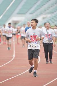 BIB: 6412
                            <button type="button" onclick="openModal(5948166)" class="btn btn-primary btn-sm float-right btn-popup" data-toggle="modal" data-target=".modal-high-quality">
                        <i class="fas fa-shopping-cart"></i> Add to Cart
                    </button>
                                            <button type="button" onclick="isThisMe(5948166, true)" class="btn btn-success btn-sm float-right btn-popup btn-isme hidden" data-toggle="tooltip" data-placement="bottom" title="นี่คือรูปของคุณใช่ไหม คลิกที่นี่เพื่อเอาเข้าอัลบั้ม">
                        <i class="fas fa-plus"></i> Add to album
                    </button>
                    <button type="button" onclick="isThisMe(5948166, false)" class="btn btn-warning btn-sm float-right btn-popup btn-isnotme hidden">
                        <i class="fas fa-ban"></i> Remove from album
                    </button>