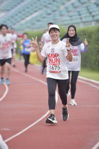 BIB: 1675
                            <button type="button" onclick="openModal(5934167)" class="btn btn-primary btn-sm float-right btn-popup" data-toggle="modal" data-target=".modal-high-quality">
                        <i class="fas fa-shopping-cart"></i> Add to Cart
                    </button>
                                            <button type="button" onclick="isThisMe(5934167, true)" class="btn btn-success btn-sm float-right btn-popup btn-isme hidden" data-toggle="tooltip" data-placement="bottom" title="นี่คือรูปของคุณใช่ไหม คลิกที่นี่เพื่อเอาเข้าอัลบั้ม">
                        <i class="fas fa-plus"></i> Add to album
                    </button>
                    <button type="button" onclick="isThisMe(5934167, false)" class="btn btn-warning btn-sm float-right btn-popup btn-isnotme hidden">
                        <i class="fas fa-ban"></i> Remove from album
                    </button>