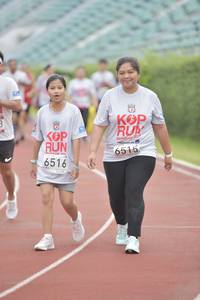 BIB: 6515, 6516, 
                            <button type="button" onclick="openModal(5937852)" class="btn btn-primary btn-sm float-right btn-popup" data-toggle="modal" data-target=".modal-high-quality">
                        <i class="fas fa-shopping-cart"></i> Add to Cart
                    </button>
                                            <button type="button" onclick="isThisMe(5937852, true)" class="btn btn-success btn-sm float-right btn-popup btn-isme hidden" data-toggle="tooltip" data-placement="bottom" title="นี่คือรูปของคุณใช่ไหม คลิกที่นี่เพื่อเอาเข้าอัลบั้ม">
                        <i class="fas fa-plus"></i> Add to album
                    </button>
                    <button type="button" onclick="isThisMe(5937852, false)" class="btn btn-warning btn-sm float-right btn-popup btn-isnotme hidden">
                        <i class="fas fa-ban"></i> Remove from album
                    </button>