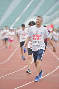 BIB: 6091
                            <button type="button" onclick="openModal(5937344)" class="btn btn-primary btn-sm float-right btn-popup" data-toggle="modal" data-target=".modal-high-quality">
                        <i class="fas fa-shopping-cart"></i> Add to Cart
                    </button>
                                            <button type="button" onclick="isThisMe(5937344, true)" class="btn btn-success btn-sm float-right btn-popup btn-isme hidden" data-toggle="tooltip" data-placement="bottom" title="นี่คือรูปของคุณใช่ไหม คลิกที่นี่เพื่อเอาเข้าอัลบั้ม">
                        <i class="fas fa-plus"></i> Add to album
                    </button>
                    <button type="button" onclick="isThisMe(5937344, false)" class="btn btn-warning btn-sm float-right btn-popup btn-isnotme hidden">
                        <i class="fas fa-ban"></i> Remove from album
                    </button>