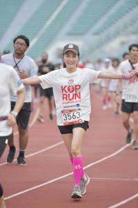 BIB: 2019, 3563
                            <button type="button" onclick="openModal(5933417)" class="btn btn-primary btn-sm float-right btn-popup" data-toggle="modal" data-target=".modal-high-quality">
                        <i class="fas fa-shopping-cart"></i> Add to Cart
                    </button>
                                            <button type="button" onclick="isThisMe(5933417, true)" class="btn btn-success btn-sm float-right btn-popup btn-isme hidden" data-toggle="tooltip" data-placement="bottom" title="นี่คือรูปของคุณใช่ไหม คลิกที่นี่เพื่อเอาเข้าอัลบั้ม">
                        <i class="fas fa-plus"></i> Add to album
                    </button>
                    <button type="button" onclick="isThisMe(5933417, false)" class="btn btn-warning btn-sm float-right btn-popup btn-isnotme hidden">
                        <i class="fas fa-ban"></i> Remove from album
                    </button>