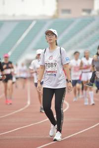 BIB: 7089, 010, 009
                            <button type="button" onclick="openModal(5950195)" class="btn btn-primary btn-sm float-right btn-popup" data-toggle="modal" data-target=".modal-high-quality">
                        <i class="fas fa-shopping-cart"></i> Add to Cart
                    </button>
                                            <button type="button" onclick="isThisMe(5950195, true)" class="btn btn-success btn-sm float-right btn-popup btn-isme hidden" data-toggle="tooltip" data-placement="bottom" title="นี่คือรูปของคุณใช่ไหม คลิกที่นี่เพื่อเอาเข้าอัลบั้ม">
                        <i class="fas fa-plus"></i> Add to album
                    </button>
                    <button type="button" onclick="isThisMe(5950195, false)" class="btn btn-warning btn-sm float-right btn-popup btn-isnotme hidden">
                        <i class="fas fa-ban"></i> Remove from album
                    </button>