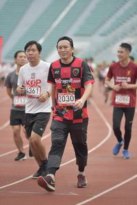 BIB: 4361, 5717, 2030, 5088
                            <button type="button" onclick="openModal(5956756)" class="btn btn-primary btn-sm float-right btn-popup" data-toggle="modal" data-target=".modal-high-quality">
                        <i class="fas fa-shopping-cart"></i> Add to Cart
                    </button>
                                            <button type="button" onclick="isThisMe(5956756, true)" class="btn btn-success btn-sm float-right btn-popup btn-isme hidden" data-toggle="tooltip" data-placement="bottom" title="นี่คือรูปของคุณใช่ไหม คลิกที่นี่เพื่อเอาเข้าอัลบั้ม">
                        <i class="fas fa-plus"></i> Add to album
                    </button>
                    <button type="button" onclick="isThisMe(5956756, false)" class="btn btn-warning btn-sm float-right btn-popup btn-isnotme hidden">
                        <i class="fas fa-ban"></i> Remove from album
                    </button>