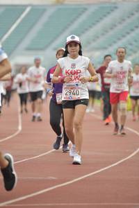 BIB: 2940
                            <button type="button" onclick="openModal(5951926)" class="btn btn-primary btn-sm float-right btn-popup" data-toggle="modal" data-target=".modal-high-quality">
                        <i class="fas fa-shopping-cart"></i> Add to Cart
                    </button>
                                            <button type="button" onclick="isThisMe(5951926, true)" class="btn btn-success btn-sm float-right btn-popup btn-isme hidden" data-toggle="tooltip" data-placement="bottom" title="นี่คือรูปของคุณใช่ไหม คลิกที่นี่เพื่อเอาเข้าอัลบั้ม">
                        <i class="fas fa-plus"></i> Add to album
                    </button>
                    <button type="button" onclick="isThisMe(5951926, false)" class="btn btn-warning btn-sm float-right btn-popup btn-isnotme hidden">
                        <i class="fas fa-ban"></i> Remove from album
                    </button>