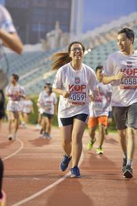 BIB: 4058, 4059, 652
                            <button type="button" onclick="openModal(5918357)" class="btn btn-primary btn-sm float-right btn-popup" data-toggle="modal" data-target=".modal-high-quality">
                        <i class="fas fa-shopping-cart"></i> Add to Cart
                    </button>
                                            <button type="button" onclick="isThisMe(5918357, true)" class="btn btn-success btn-sm float-right btn-popup btn-isme hidden" data-toggle="tooltip" data-placement="bottom" title="นี่คือรูปของคุณใช่ไหม คลิกที่นี่เพื่อเอาเข้าอัลบั้ม">
                        <i class="fas fa-plus"></i> Add to album
                    </button>
                    <button type="button" onclick="isThisMe(5918357, false)" class="btn btn-warning btn-sm float-right btn-popup btn-isnotme hidden">
                        <i class="fas fa-ban"></i> Remove from album
                    </button>