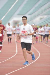 BIB: 403
                            <button type="button" onclick="openModal(5947469)" class="btn btn-primary btn-sm float-right btn-popup" data-toggle="modal" data-target=".modal-high-quality">
                        <i class="fas fa-shopping-cart"></i> Add to Cart
                    </button>
                                            <button type="button" onclick="isThisMe(5947469, true)" class="btn btn-success btn-sm float-right btn-popup btn-isme hidden" data-toggle="tooltip" data-placement="bottom" title="นี่คือรูปของคุณใช่ไหม คลิกที่นี่เพื่อเอาเข้าอัลบั้ม">
                        <i class="fas fa-plus"></i> Add to album
                    </button>
                    <button type="button" onclick="isThisMe(5947469, false)" class="btn btn-warning btn-sm float-right btn-popup btn-isnotme hidden">
                        <i class="fas fa-ban"></i> Remove from album
                    </button>