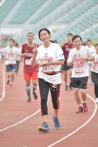 BIB: 1022, 2874
                            <button type="button" onclick="openModal(5948945)" class="btn btn-primary btn-sm float-right btn-popup" data-toggle="modal" data-target=".modal-high-quality">
                        <i class="fas fa-shopping-cart"></i> Add to Cart
                    </button>
                                            <button type="button" onclick="isThisMe(5948945, true)" class="btn btn-success btn-sm float-right btn-popup btn-isme hidden" data-toggle="tooltip" data-placement="bottom" title="นี่คือรูปของคุณใช่ไหม คลิกที่นี่เพื่อเอาเข้าอัลบั้ม">
                        <i class="fas fa-plus"></i> Add to album
                    </button>
                    <button type="button" onclick="isThisMe(5948945, false)" class="btn btn-warning btn-sm float-right btn-popup btn-isnotme hidden">
                        <i class="fas fa-ban"></i> Remove from album
                    </button>