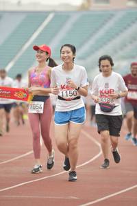 BIB: 5288, 1150, 7054
                            <button type="button" onclick="openModal(5949886)" class="btn btn-primary btn-sm float-right btn-popup" data-toggle="modal" data-target=".modal-high-quality">
                        <i class="fas fa-shopping-cart"></i> Add to Cart
                    </button>
                                            <button type="button" onclick="isThisMe(5949886, true)" class="btn btn-success btn-sm float-right btn-popup btn-isme hidden" data-toggle="tooltip" data-placement="bottom" title="นี่คือรูปของคุณใช่ไหม คลิกที่นี่เพื่อเอาเข้าอัลบั้ม">
                        <i class="fas fa-plus"></i> Add to album
                    </button>
                    <button type="button" onclick="isThisMe(5949886, false)" class="btn btn-warning btn-sm float-right btn-popup btn-isnotme hidden">
                        <i class="fas fa-ban"></i> Remove from album
                    </button>