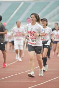 BIB: 949, 1188
                            <button type="button" onclick="openModal(5950832)" class="btn btn-primary btn-sm float-right btn-popup" data-toggle="modal" data-target=".modal-high-quality">
                        <i class="fas fa-shopping-cart"></i> Add to Cart
                    </button>
                                            <button type="button" onclick="isThisMe(5950832, true)" class="btn btn-success btn-sm float-right btn-popup btn-isme hidden" data-toggle="tooltip" data-placement="bottom" title="นี่คือรูปของคุณใช่ไหม คลิกที่นี่เพื่อเอาเข้าอัลบั้ม">
                        <i class="fas fa-plus"></i> Add to album
                    </button>
                    <button type="button" onclick="isThisMe(5950832, false)" class="btn btn-warning btn-sm float-right btn-popup btn-isnotme hidden">
                        <i class="fas fa-ban"></i> Remove from album
                    </button>