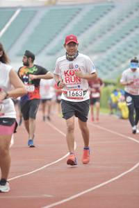 BIB: 2019, 1663
                            <button type="button" onclick="openModal(5951546)" class="btn btn-primary btn-sm float-right btn-popup" data-toggle="modal" data-target=".modal-high-quality">
                        <i class="fas fa-shopping-cart"></i> Add to Cart
                    </button>
                                            <button type="button" onclick="isThisMe(5951546, true)" class="btn btn-success btn-sm float-right btn-popup btn-isme hidden" data-toggle="tooltip" data-placement="bottom" title="นี่คือรูปของคุณใช่ไหม คลิกที่นี่เพื่อเอาเข้าอัลบั้ม">
                        <i class="fas fa-plus"></i> Add to album
                    </button>
                    <button type="button" onclick="isThisMe(5951546, false)" class="btn btn-warning btn-sm float-right btn-popup btn-isnotme hidden">
                        <i class="fas fa-ban"></i> Remove from album
                    </button>