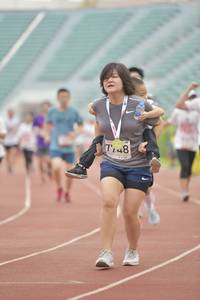 BIB: 148
                            <button type="button" onclick="openModal(5950231)" class="btn btn-primary btn-sm float-right btn-popup" data-toggle="modal" data-target=".modal-high-quality">
                        <i class="fas fa-shopping-cart"></i> Add to Cart
                    </button>
                                            <button type="button" onclick="isThisMe(5950231, true)" class="btn btn-success btn-sm float-right btn-popup btn-isme hidden" data-toggle="tooltip" data-placement="bottom" title="นี่คือรูปของคุณใช่ไหม คลิกที่นี่เพื่อเอาเข้าอัลบั้ม">
                        <i class="fas fa-plus"></i> Add to album
                    </button>
                    <button type="button" onclick="isThisMe(5950231, false)" class="btn btn-warning btn-sm float-right btn-popup btn-isnotme hidden">
                        <i class="fas fa-ban"></i> Remove from album
                    </button>