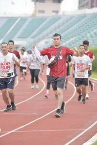 BIB: 2446, 2927
                            <button type="button" onclick="openModal(5938100)" class="btn btn-primary btn-sm float-right btn-popup" data-toggle="modal" data-target=".modal-high-quality">
                        <i class="fas fa-shopping-cart"></i> Add to Cart
                    </button>
                                            <button type="button" onclick="isThisMe(5938100, true)" class="btn btn-success btn-sm float-right btn-popup btn-isme hidden" data-toggle="tooltip" data-placement="bottom" title="นี่คือรูปของคุณใช่ไหม คลิกที่นี่เพื่อเอาเข้าอัลบั้ม">
                        <i class="fas fa-plus"></i> Add to album
                    </button>
                    <button type="button" onclick="isThisMe(5938100, false)" class="btn btn-warning btn-sm float-right btn-popup btn-isnotme hidden">
                        <i class="fas fa-ban"></i> Remove from album
                    </button>