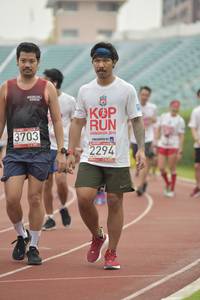 BIB: 3703, 2019, 2294
                            <button type="button" onclick="openModal(5951748)" class="btn btn-primary btn-sm float-right btn-popup" data-toggle="modal" data-target=".modal-high-quality">
                        <i class="fas fa-shopping-cart"></i> Add to Cart
                    </button>
                                            <button type="button" onclick="isThisMe(5951748, true)" class="btn btn-success btn-sm float-right btn-popup btn-isme hidden" data-toggle="tooltip" data-placement="bottom" title="นี่คือรูปของคุณใช่ไหม คลิกที่นี่เพื่อเอาเข้าอัลบั้ม">
                        <i class="fas fa-plus"></i> Add to album
                    </button>
                    <button type="button" onclick="isThisMe(5951748, false)" class="btn btn-warning btn-sm float-right btn-popup btn-isnotme hidden">
                        <i class="fas fa-ban"></i> Remove from album
                    </button>