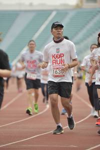 BIB: 1636
                            <button type="button" onclick="openModal(5951681)" class="btn btn-primary btn-sm float-right btn-popup" data-toggle="modal" data-target=".modal-high-quality">
                        <i class="fas fa-shopping-cart"></i> Add to Cart
                    </button>
                                            <button type="button" onclick="isThisMe(5951681, true)" class="btn btn-success btn-sm float-right btn-popup btn-isme hidden" data-toggle="tooltip" data-placement="bottom" title="นี่คือรูปของคุณใช่ไหม คลิกที่นี่เพื่อเอาเข้าอัลบั้ม">
                        <i class="fas fa-plus"></i> Add to album
                    </button>
                    <button type="button" onclick="isThisMe(5951681, false)" class="btn btn-warning btn-sm float-right btn-popup btn-isnotme hidden">
                        <i class="fas fa-ban"></i> Remove from album
                    </button>