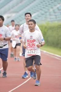 BIB: 2019, 4262
                            <button type="button" onclick="openModal(5940759)" class="btn btn-primary btn-sm float-right btn-popup" data-toggle="modal" data-target=".modal-high-quality">
                        <i class="fas fa-shopping-cart"></i> Add to Cart
                    </button>
                                            <button type="button" onclick="isThisMe(5940759, true)" class="btn btn-success btn-sm float-right btn-popup btn-isme hidden" data-toggle="tooltip" data-placement="bottom" title="นี่คือรูปของคุณใช่ไหม คลิกที่นี่เพื่อเอาเข้าอัลบั้ม">
                        <i class="fas fa-plus"></i> Add to album
                    </button>
                    <button type="button" onclick="isThisMe(5940759, false)" class="btn btn-warning btn-sm float-right btn-popup btn-isnotme hidden">
                        <i class="fas fa-ban"></i> Remove from album
                    </button>