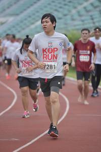 BIB: 201, 7281, 750
                            <button type="button" onclick="openModal(5931475)" class="btn btn-primary btn-sm float-right btn-popup" data-toggle="modal" data-target=".modal-high-quality">
                        <i class="fas fa-shopping-cart"></i> Add to Cart
                    </button>
                                            <button type="button" onclick="isThisMe(5931475, true)" class="btn btn-success btn-sm float-right btn-popup btn-isme hidden" data-toggle="tooltip" data-placement="bottom" title="นี่คือรูปของคุณใช่ไหม คลิกที่นี่เพื่อเอาเข้าอัลบั้ม">
                        <i class="fas fa-plus"></i> Add to album
                    </button>
                    <button type="button" onclick="isThisMe(5931475, false)" class="btn btn-warning btn-sm float-right btn-popup btn-isnotme hidden">
                        <i class="fas fa-ban"></i> Remove from album
                    </button>