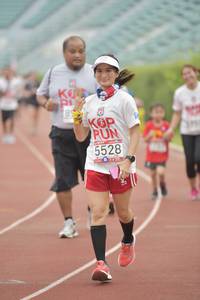 BIB: 5528
                            <button type="button" onclick="openModal(5949324)" class="btn btn-primary btn-sm float-right btn-popup" data-toggle="modal" data-target=".modal-high-quality">
                        <i class="fas fa-shopping-cart"></i> Add to Cart
                    </button>
                                            <button type="button" onclick="isThisMe(5949324, true)" class="btn btn-success btn-sm float-right btn-popup btn-isme hidden" data-toggle="tooltip" data-placement="bottom" title="นี่คือรูปของคุณใช่ไหม คลิกที่นี่เพื่อเอาเข้าอัลบั้ม">
                        <i class="fas fa-plus"></i> Add to album
                    </button>
                    <button type="button" onclick="isThisMe(5949324, false)" class="btn btn-warning btn-sm float-right btn-popup btn-isnotme hidden">
                        <i class="fas fa-ban"></i> Remove from album
                    </button>