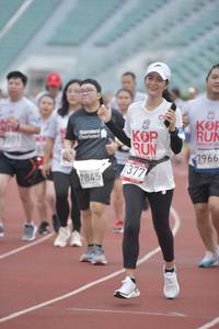 BIB: 501, 7966, 1377, 7845
                            <button type="button" onclick="openModal(5932836)" class="btn btn-primary btn-sm float-right btn-popup" data-toggle="modal" data-target=".modal-high-quality">
                        <i class="fas fa-shopping-cart"></i> Add to Cart
                    </button>
                                            <button type="button" onclick="isThisMe(5932836, true)" class="btn btn-success btn-sm float-right btn-popup btn-isme hidden" data-toggle="tooltip" data-placement="bottom" title="นี่คือรูปของคุณใช่ไหม คลิกที่นี่เพื่อเอาเข้าอัลบั้ม">
                        <i class="fas fa-plus"></i> Add to album
                    </button>
                    <button type="button" onclick="isThisMe(5932836, false)" class="btn btn-warning btn-sm float-right btn-popup btn-isnotme hidden">
                        <i class="fas fa-ban"></i> Remove from album
                    </button>