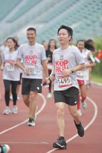 BIB: 328, 1495
                            <button type="button" onclick="openModal(5934357)" class="btn btn-primary btn-sm float-right btn-popup" data-toggle="modal" data-target=".modal-high-quality">
                        <i class="fas fa-shopping-cart"></i> Add to Cart
                    </button>
                                            <button type="button" onclick="isThisMe(5934357, true)" class="btn btn-success btn-sm float-right btn-popup btn-isme hidden" data-toggle="tooltip" data-placement="bottom" title="นี่คือรูปของคุณใช่ไหม คลิกที่นี่เพื่อเอาเข้าอัลบั้ม">
                        <i class="fas fa-plus"></i> Add to album
                    </button>
                    <button type="button" onclick="isThisMe(5934357, false)" class="btn btn-warning btn-sm float-right btn-popup btn-isnotme hidden">
                        <i class="fas fa-ban"></i> Remove from album
                    </button>