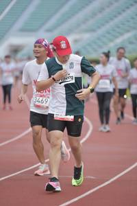 BIB: 3469
                            <button type="button" onclick="openModal(5932231)" class="btn btn-primary btn-sm float-right btn-popup" data-toggle="modal" data-target=".modal-high-quality">
                        <i class="fas fa-shopping-cart"></i> Add to Cart
                    </button>
                                            <button type="button" onclick="isThisMe(5932231, true)" class="btn btn-success btn-sm float-right btn-popup btn-isme hidden" data-toggle="tooltip" data-placement="bottom" title="นี่คือรูปของคุณใช่ไหม คลิกที่นี่เพื่อเอาเข้าอัลบั้ม">
                        <i class="fas fa-plus"></i> Add to album
                    </button>
                    <button type="button" onclick="isThisMe(5932231, false)" class="btn btn-warning btn-sm float-right btn-popup btn-isnotme hidden">
                        <i class="fas fa-ban"></i> Remove from album
                    </button>