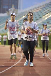 BIB: 1113, 2019, 642, 6829
                            <button type="button" onclick="openModal(5920392)" class="btn btn-primary btn-sm float-right btn-popup" data-toggle="modal" data-target=".modal-high-quality">
                        <i class="fas fa-shopping-cart"></i> Add to Cart
                    </button>
                                            <button type="button" onclick="isThisMe(5920392, true)" class="btn btn-success btn-sm float-right btn-popup btn-isme hidden" data-toggle="tooltip" data-placement="bottom" title="นี่คือรูปของคุณใช่ไหม คลิกที่นี่เพื่อเอาเข้าอัลบั้ม">
                        <i class="fas fa-plus"></i> Add to album
                    </button>
                    <button type="button" onclick="isThisMe(5920392, false)" class="btn btn-warning btn-sm float-right btn-popup btn-isnotme hidden">
                        <i class="fas fa-ban"></i> Remove from album
                    </button>