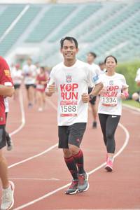 BIB: 1334, 2019, 1588, 
                            <button type="button" onclick="openModal(5941632)" class="btn btn-primary btn-sm float-right btn-popup" data-toggle="modal" data-target=".modal-high-quality">
                        <i class="fas fa-shopping-cart"></i> Add to Cart
                    </button>
                                            <button type="button" onclick="isThisMe(5941632, true)" class="btn btn-success btn-sm float-right btn-popup btn-isme hidden" data-toggle="tooltip" data-placement="bottom" title="นี่คือรูปของคุณใช่ไหม คลิกที่นี่เพื่อเอาเข้าอัลบั้ม">
                        <i class="fas fa-plus"></i> Add to album
                    </button>
                    <button type="button" onclick="isThisMe(5941632, false)" class="btn btn-warning btn-sm float-right btn-popup btn-isnotme hidden">
                        <i class="fas fa-ban"></i> Remove from album
                    </button>