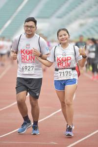 BIB: 201, 6927, 7175
                            <button type="button" onclick="openModal(5947887)" class="btn btn-primary btn-sm float-right btn-popup" data-toggle="modal" data-target=".modal-high-quality">
                        <i class="fas fa-shopping-cart"></i> Add to Cart
                    </button>
                                            <button type="button" onclick="isThisMe(5947887, true)" class="btn btn-success btn-sm float-right btn-popup btn-isme hidden" data-toggle="tooltip" data-placement="bottom" title="นี่คือรูปของคุณใช่ไหม คลิกที่นี่เพื่อเอาเข้าอัลบั้ม">
                        <i class="fas fa-plus"></i> Add to album
                    </button>
                    <button type="button" onclick="isThisMe(5947887, false)" class="btn btn-warning btn-sm float-right btn-popup btn-isnotme hidden">
                        <i class="fas fa-ban"></i> Remove from album
                    </button>