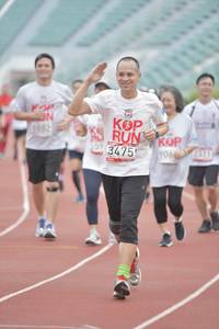 BIB: 8882, 559, 3475, 906
                            <button type="button" onclick="openModal(5935928)" class="btn btn-primary btn-sm float-right btn-popup" data-toggle="modal" data-target=".modal-high-quality">
                        <i class="fas fa-shopping-cart"></i> Add to Cart
                    </button>
                                            <button type="button" onclick="isThisMe(5935928, true)" class="btn btn-success btn-sm float-right btn-popup btn-isme hidden" data-toggle="tooltip" data-placement="bottom" title="นี่คือรูปของคุณใช่ไหม คลิกที่นี่เพื่อเอาเข้าอัลบั้ม">
                        <i class="fas fa-plus"></i> Add to album
                    </button>
                    <button type="button" onclick="isThisMe(5935928, false)" class="btn btn-warning btn-sm float-right btn-popup btn-isnotme hidden">
                        <i class="fas fa-ban"></i> Remove from album
                    </button>