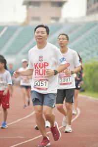 BIB: 209, 3081, 5051
                            <button type="button" onclick="openModal(5950189)" class="btn btn-primary btn-sm float-right btn-popup" data-toggle="modal" data-target=".modal-high-quality">
                        <i class="fas fa-shopping-cart"></i> Add to Cart
                    </button>
                                            <button type="button" onclick="isThisMe(5950189, true)" class="btn btn-success btn-sm float-right btn-popup btn-isme hidden" data-toggle="tooltip" data-placement="bottom" title="นี่คือรูปของคุณใช่ไหม คลิกที่นี่เพื่อเอาเข้าอัลบั้ม">
                        <i class="fas fa-plus"></i> Add to album
                    </button>
                    <button type="button" onclick="isThisMe(5950189, false)" class="btn btn-warning btn-sm float-right btn-popup btn-isnotme hidden">
                        <i class="fas fa-ban"></i> Remove from album
                    </button>