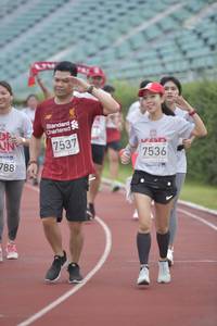 BIB: 7537, 7536, 788
                            <button type="button" onclick="openModal(5932635)" class="btn btn-primary btn-sm float-right btn-popup" data-toggle="modal" data-target=".modal-high-quality">
                        <i class="fas fa-shopping-cart"></i> Add to Cart
                    </button>
                                            <button type="button" onclick="isThisMe(5932635, true)" class="btn btn-success btn-sm float-right btn-popup btn-isme hidden" data-toggle="tooltip" data-placement="bottom" title="นี่คือรูปของคุณใช่ไหม คลิกที่นี่เพื่อเอาเข้าอัลบั้ม">
                        <i class="fas fa-plus"></i> Add to album
                    </button>
                    <button type="button" onclick="isThisMe(5932635, false)" class="btn btn-warning btn-sm float-right btn-popup btn-isnotme hidden">
                        <i class="fas fa-ban"></i> Remove from album
                    </button>