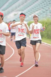 BIB: 1255, 1256
                            <button type="button" onclick="openModal(5942436)" class="btn btn-primary btn-sm float-right btn-popup" data-toggle="modal" data-target=".modal-high-quality">
                        <i class="fas fa-shopping-cart"></i> Add to Cart
                    </button>
                                            <button type="button" onclick="isThisMe(5942436, true)" class="btn btn-success btn-sm float-right btn-popup btn-isme hidden" data-toggle="tooltip" data-placement="bottom" title="นี่คือรูปของคุณใช่ไหม คลิกที่นี่เพื่อเอาเข้าอัลบั้ม">
                        <i class="fas fa-plus"></i> Add to album
                    </button>
                    <button type="button" onclick="isThisMe(5942436, false)" class="btn btn-warning btn-sm float-right btn-popup btn-isnotme hidden">
                        <i class="fas fa-ban"></i> Remove from album
                    </button>