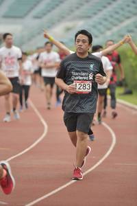 BIB: 1283
                            <button type="button" onclick="openModal(5952379)" class="btn btn-primary btn-sm float-right btn-popup" data-toggle="modal" data-target=".modal-high-quality">
                        <i class="fas fa-shopping-cart"></i> Add to Cart
                    </button>
                                            <button type="button" onclick="isThisMe(5952379, true)" class="btn btn-success btn-sm float-right btn-popup btn-isme hidden" data-toggle="tooltip" data-placement="bottom" title="นี่คือรูปของคุณใช่ไหม คลิกที่นี่เพื่อเอาเข้าอัลบั้ม">
                        <i class="fas fa-plus"></i> Add to album
                    </button>
                    <button type="button" onclick="isThisMe(5952379, false)" class="btn btn-warning btn-sm float-right btn-popup btn-isnotme hidden">
                        <i class="fas fa-ban"></i> Remove from album
                    </button>