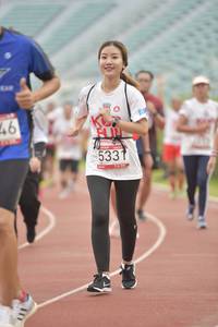 BIB: 5331
                            <button type="button" onclick="openModal(5950974)" class="btn btn-primary btn-sm float-right btn-popup" data-toggle="modal" data-target=".modal-high-quality">
                        <i class="fas fa-shopping-cart"></i> Add to Cart
                    </button>
                                            <button type="button" onclick="isThisMe(5950974, true)" class="btn btn-success btn-sm float-right btn-popup btn-isme hidden" data-toggle="tooltip" data-placement="bottom" title="นี่คือรูปของคุณใช่ไหม คลิกที่นี่เพื่อเอาเข้าอัลบั้ม">
                        <i class="fas fa-plus"></i> Add to album
                    </button>
                    <button type="button" onclick="isThisMe(5950974, false)" class="btn btn-warning btn-sm float-right btn-popup btn-isnotme hidden">
                        <i class="fas fa-ban"></i> Remove from album
                    </button>